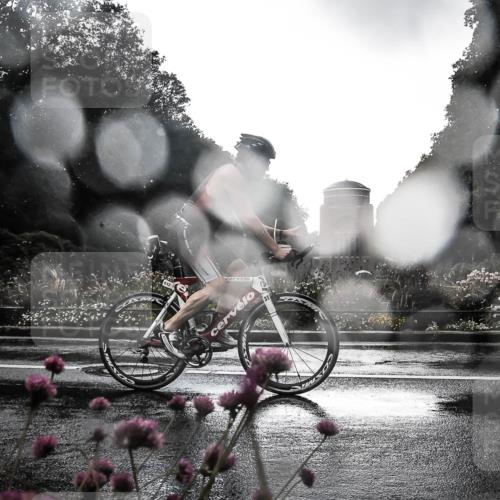 13.09.2026 - Stadtparktriathlon H.Heesch http://msf.ph/oto/10289408 13.09.2026 11:44:08 Radfahren 713, 718, 762, 823, 832, 849, 861, 886, 894, 963 meine-sportfotos.de