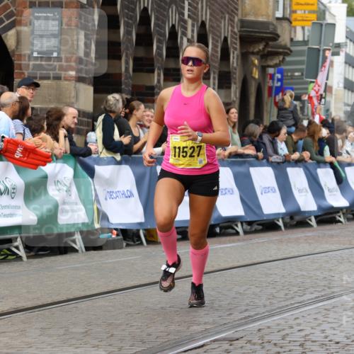 13.09.2026 - 21. swb-Marathon Bremen Strokosch-Dieckow http://msf.ph/oto/10289409 13.09.2026 10:41:54 Ziel 10341, 11426, 11527, 11628, 11944, 12246, 12442, 12455, 13520, 13586, 13600, 12426, 12468, 13585, 13621 meine-sportfotos.de