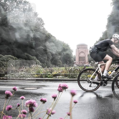 13.09.2026 - Stadtparktriathlon H.Heesch http://msf.ph/oto/10289414 13.09.2026 12:54:16 Radfahren 1137, 1138, 1140, 1170, 1189, 1204, 1242 meine-sportfotos.de