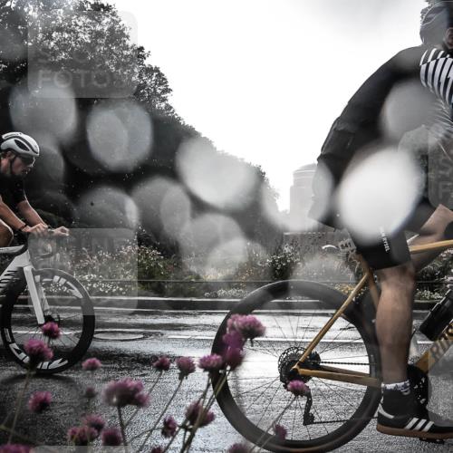 13.09.2026 - Stadtparktriathlon H.Heesch http://msf.ph/oto/10289427 13.09.2026 11:44:12 Radfahren 718, 762, 832, 836, 841, 849, 861, 864 meine-sportfotos.de