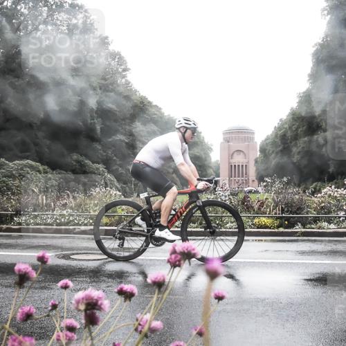 13.09.2026 - Stadtparktriathlon H.Heesch http://msf.ph/oto/10289430 13.09.2026 12:54:19 Radfahren 1140, 1170, 1189, 1204, 1242, 1273, 1400 meine-sportfotos.de
