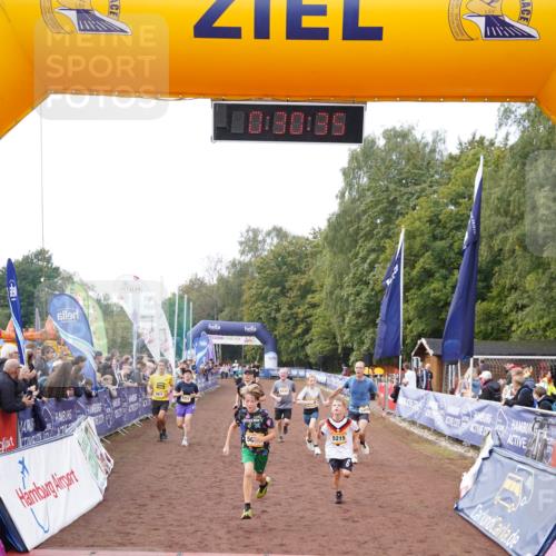 13.09.2026 - Airport Race Dennis Weichert http://msf.ph/oto/10289433 13.09.2026 10:31:08 Ziel 5070, 5071, 5177, 5215, 5238, 5251, 5272, 5408, 5410 meine-sportfotos.de