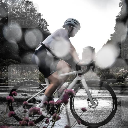 13.09.2026 - Stadtparktriathlon H.Heesch http://msf.ph/oto/10289444 13.09.2026 11:44:17 Radfahren 716, 819, 833, 864, 896, 906 meine-sportfotos.de