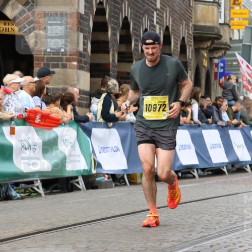 13.09.2026 - 21. swb-Marathon Bremen Strokosch-Dieckow http://msf.ph/oto/10289455 13.09.2026 10:41:56 Ziel 10341, 11426, 11527, 11628, 11944, 12246, 12442, 12455, 13586, 13600, 12426, 13585, 13621 meine-sportfotos.de