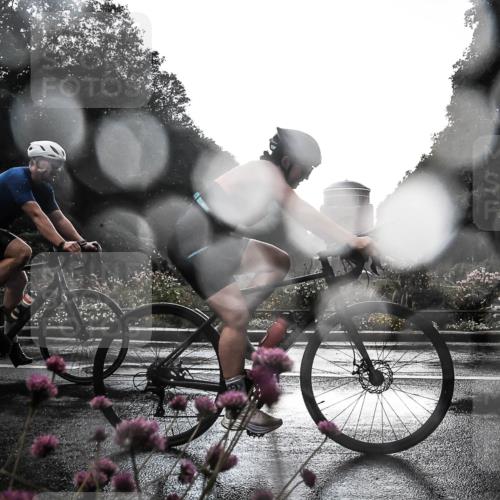 13.09.2026 - Stadtparktriathlon H.Heesch http://msf.ph/oto/10289494 13.09.2026 11:44:39 Radfahren 709, 720, 790, 798, 806, 853 meine-sportfotos.de