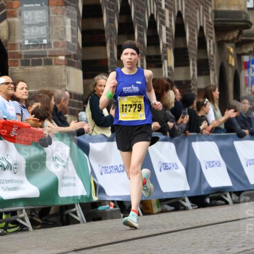 13.09.2026 - 21. swb-Marathon Bremen Strokosch-Dieckow http://msf.ph/oto/10289531 13.09.2026 10:42:44 Ziel 10358, 10632, 10775, 11375, 11630, 11895, 12395, 12525, 10235, 10988, 13580 meine-sportfotos.de