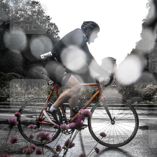 13.09.2026 - Stadtparktriathlon H.Heesch http://msf.ph/oto/10289537 13.09.2026 11:44:59 Radfahren 763, 769, 817, 852, 880 meine-sportfotos.de
