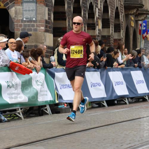 13.09.2026 - 21. swb-Marathon Bremen Strokosch-Dieckow http://msf.ph/oto/10289541 13.09.2026 10:42:04 Ziel 10341, 10972, 11426, 11527, 12246, 12455, 13586, 13600, 11895, 12426, 13585 meine-sportfotos.de