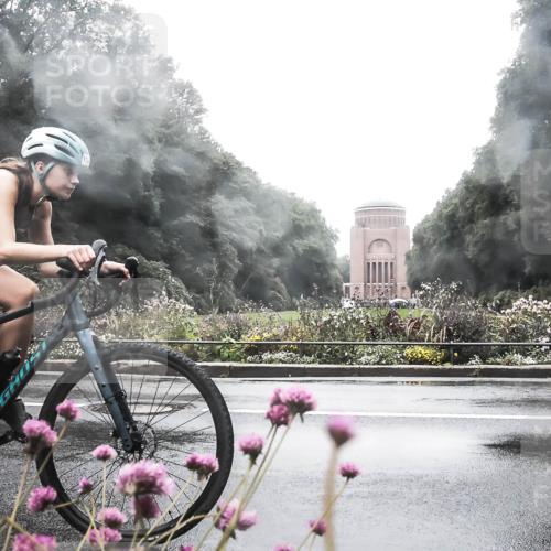 13.09.2026 - Stadtparktriathlon H.Heesch http://msf.ph/oto/10289556 13.09.2026 12:55:19 Radfahren 1072, 1076, 1098, 1129, 1218, 1250, 1269, 1405 meine-sportfotos.de