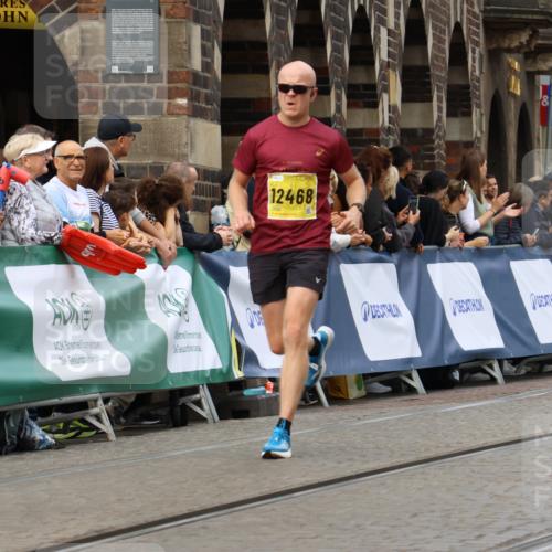 13.09.2026 - 21. swb-Marathon Bremen Strokosch-Dieckow http://msf.ph/oto/10289558 13.09.2026 10:42:04 Ziel 10341, 10972, 11426, 11527, 12246, 12455, 13586, 13600, 11895, 12426, 13585 meine-sportfotos.de