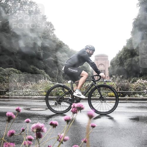 13.09.2026 - Stadtparktriathlon H.Heesch http://msf.ph/oto/10289563 13.09.2026 12:55:21 Radfahren 1072, 1098, 1129, 1218, 1250, 1269, 1405 meine-sportfotos.de