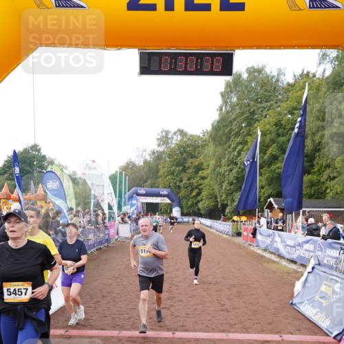 13.09.2026 - Airport Race Dennis Weichert http://msf.ph/oto/10289565 13.09.2026 10:31:12 Ziel 5070, 5071, 5171, 5177, 5215, 5238, 5251, 5272, 5408, 5410 meine-sportfotos.de