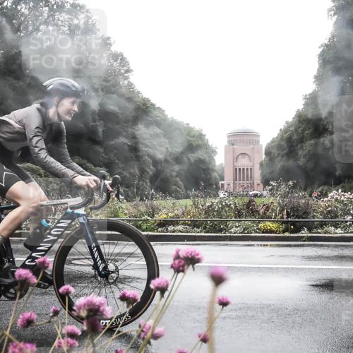 13.09.2026 - Stadtparktriathlon H.Heesch http://msf.ph/oto/10289583 13.09.2026 12:55:36 Radfahren 1133, 1235 meine-sportfotos.de