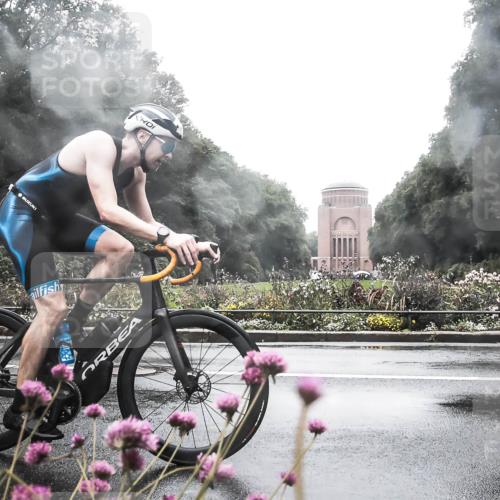13.09.2026 - Stadtparktriathlon H.Heesch http://msf.ph/oto/10289587 13.09.2026 12:55:39 Radfahren 1133, 1235 meine-sportfotos.de