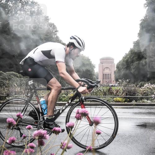 13.09.2026 - Stadtparktriathlon H.Heesch http://msf.ph/oto/10289600 13.09.2026 12:56:05 Radfahren 1200, 1234, 1291 meine-sportfotos.de