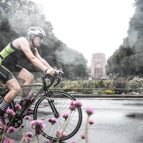 13.09.2026 - Stadtparktriathlon H.Heesch http://msf.ph/oto/10289637 13.09.2026 12:56:24 Radfahren 1154, 1192, 1268, 1275, 1426 meine-sportfotos.de