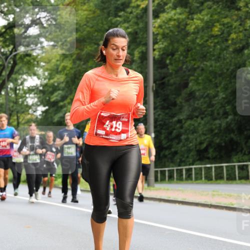 13.09.2026 - 21. swb-Marathon Bremen TobiasT http://msf.ph/oto/10289642 13.09.2026 12:28:49 Laufen 7458, 419, 0364, 2, 326 meine-sportfotos.de