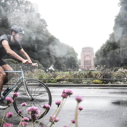 13.09.2026 - Stadtparktriathlon H.Heesch http://msf.ph/oto/10289655 13.09.2026 12:56:30 Radfahren 1164, 1192, 1202, 1208, 1366 meine-sportfotos.de
