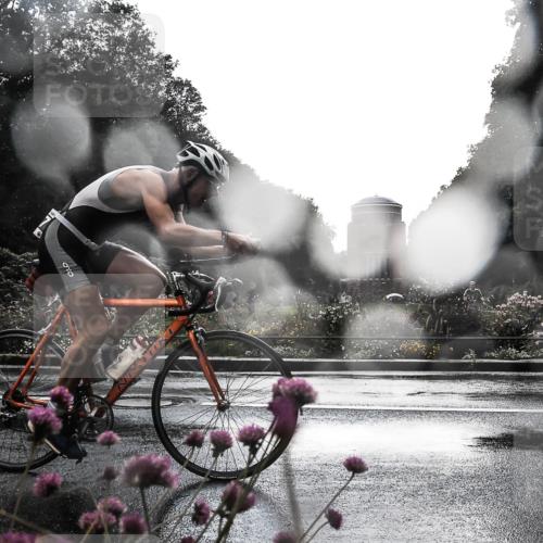 13.09.2026 - Stadtparktriathlon H.Heesch http://msf.ph/oto/10289667 13.09.2026 11:46:40 Radfahren 870, 917 meine-sportfotos.de