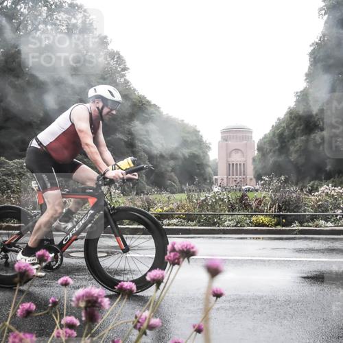 13.09.2026 - Stadtparktriathlon H.Heesch http://msf.ph/oto/10289677 13.09.2026 12:56:37 Radfahren 1123, 1156, 1253, 1271, 1389, 1427 meine-sportfotos.de