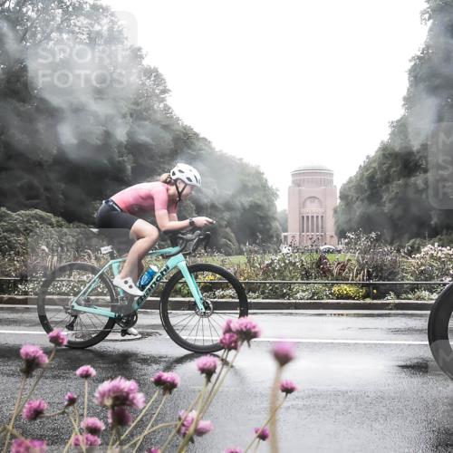 13.09.2026 - Stadtparktriathlon H.Heesch http://msf.ph/oto/10289681 13.09.2026 12:56:37 Radfahren 1123, 1156, 1253, 1271, 1389, 1427 meine-sportfotos.de