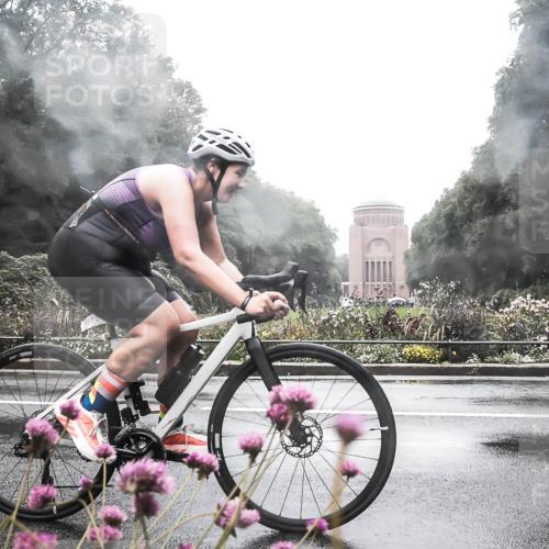13.09.2026 - Stadtparktriathlon H.Heesch http://msf.ph/oto/10289703 13.09.2026 12:56:45 Radfahren 1083, 1105, 1176, 1231, 1241 meine-sportfotos.de