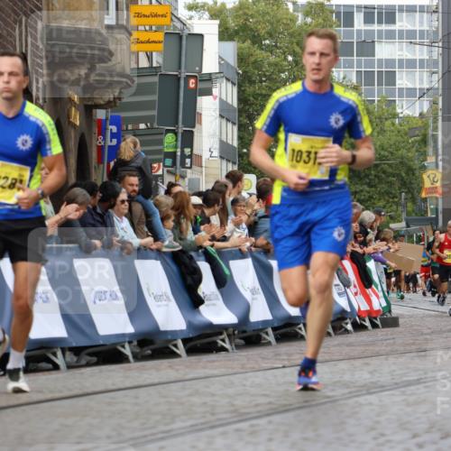 13.09.2026 - 21. swb-Marathon Bremen Strokosch-Dieckow http://msf.ph/oto/10289706 13.09.2026 10:42:48 Ziel 10358, 10632, 10775, 11375, 11630, 11779, 12395, 12525, 10235, 10336, 10988, 11442, 13580 meine-sportfotos.de
