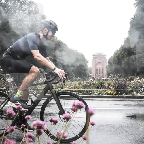 13.09.2026 - Stadtparktriathlon H.Heesch http://msf.ph/oto/10289713 13.09.2026 12:56:48 Radfahren 1083, 1105, 1176, 1205, 1231 meine-sportfotos.de