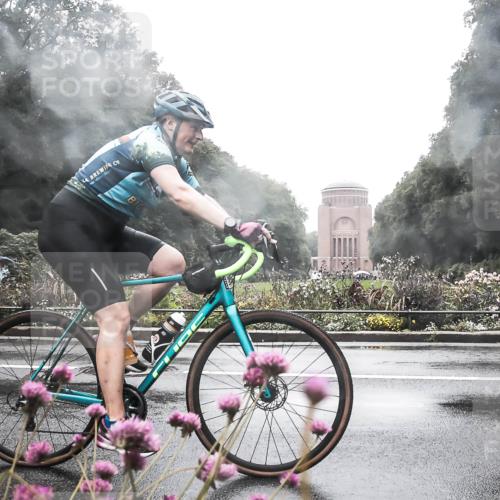 13.09.2026 - Stadtparktriathlon H.Heesch http://msf.ph/oto/10289720 13.09.2026 12:56:49 Radfahren 1083, 1105, 1115, 1163, 1205, 1231 meine-sportfotos.de