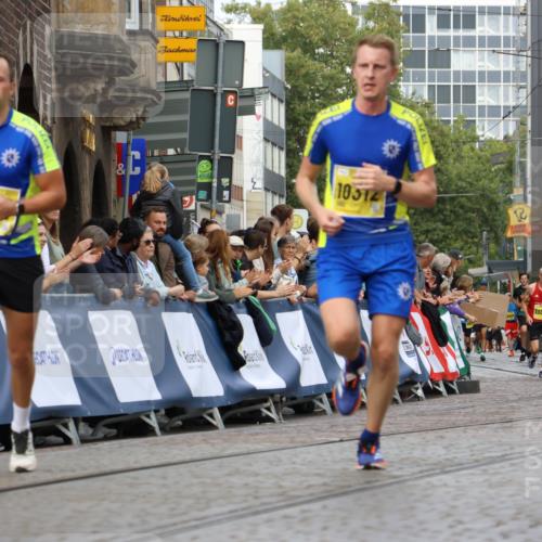 13.09.2026 - 21. swb-Marathon Bremen Strokosch-Dieckow http://msf.ph/oto/10289726 13.09.2026 10:42:48 Ziel 10358, 10632, 10775, 11375, 11630, 11779, 12395, 12525, 10235, 10336, 10988, 11442, 13580 meine-sportfotos.de