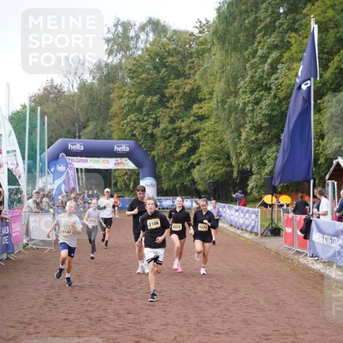 13.09.2026 - Airport Race Dennis Weichert http://msf.ph/oto/10289739 13.09.2026 10:31:20 Ziel 5106, 5125, 5146, 5149, 5171, 5372, 5374, 5398, 5415, 5424 meine-sportfotos.de