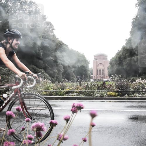 13.09.2026 - Stadtparktriathlon H.Heesch http://msf.ph/oto/10289755 13.09.2026 12:56:58 Radfahren 1109, 1146, 1196, 1272 meine-sportfotos.de