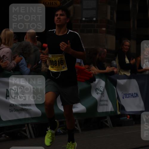 13.09.2026 - 21. swb-Marathon Bremen Strokosch-Dieckow http://msf.ph/oto/10289778 13.09.2026 10:42:55 Ziel 10312, 10358, 10632, 10775, 10816, 11375, 11779, 12281, 12395, 10336, 11042, 11143, 11265, 11442, 11632, 12053, 13523 meine-sportfotos.de