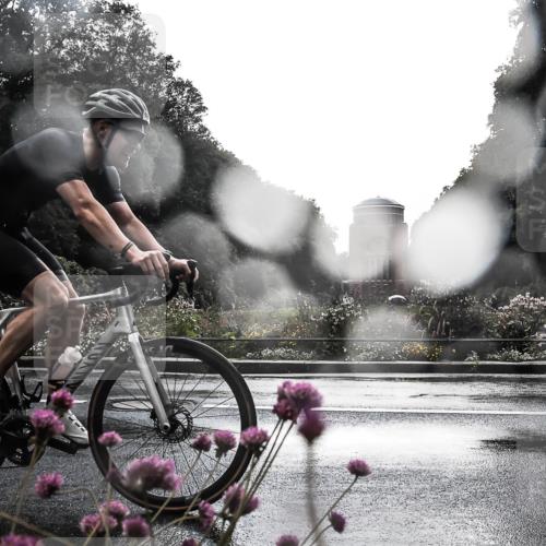13.09.2026 - Stadtparktriathlon H.Heesch http://msf.ph/oto/10289782 13.09.2026 11:47:56 Radfahren 772, 858, 925 meine-sportfotos.de