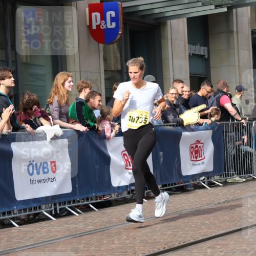 13.09.2026 - 21. swb-Marathon Bremen Strokosch-Dieckow http://msf.ph/oto/10289843 13.09.2026 10:44:54 Ziel 10096, 10143, 10214, 10398, 10866, 11020, 11396, 11695, 11835, 12054, 12475, 13591, 10266, 10628, 10735, 10861, 11615, 11692, 11704, 12302, 12425, 12473 meine-sportfotos.de
