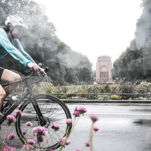 13.09.2026 - Stadtparktriathlon H.Heesch http://msf.ph/oto/10289844 13.09.2026 12:57:55 Radfahren 1128, 1162, 1276, 1377 meine-sportfotos.de