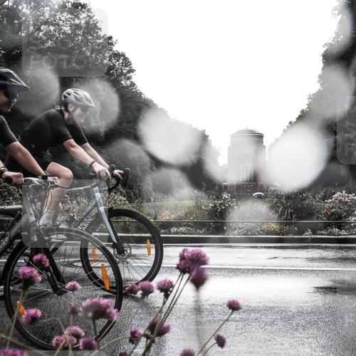13.09.2026 - Stadtparktriathlon H.Heesch http://msf.ph/oto/10289845 13.09.2026 11:48:42 Radfahren 737, 748, 766, 787, 825 meine-sportfotos.de