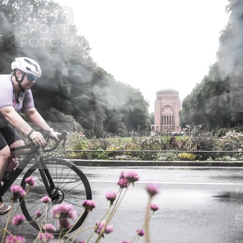 13.09.2026 - Stadtparktriathlon H.Heesch http://msf.ph/oto/10289908 13.09.2026 12:58:29 Radfahren 1212, 1237, 1312, 1336 meine-sportfotos.de