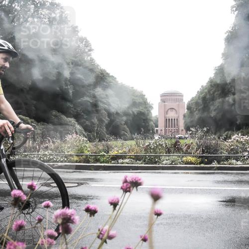 13.09.2026 - Stadtparktriathlon H.Heesch http://msf.ph/oto/10289913 13.09.2026 12:58:30 Radfahren 1212, 1237, 1312, 1336 meine-sportfotos.de