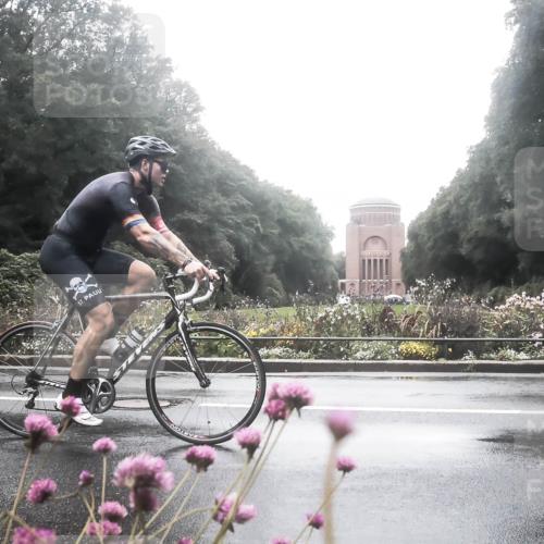 13.09.2026 - Stadtparktriathlon H.Heesch http://msf.ph/oto/10289958 13.09.2026 12:59:04 Radfahren 1118, 1249, 1264, 1317, 1344, 1391, 1401 meine-sportfotos.de