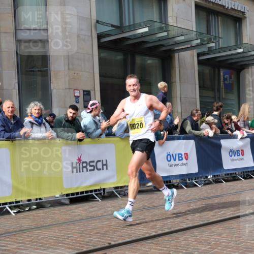 13.09.2026 - 21. swb-Marathon Bremen Strokosch-Dieckow http://msf.ph/oto/10289982 13.09.2026 10:45:11 Ziel 10318, 10352, 10398, 10536, 10541, 10583, 11063, 11088, 11209, 11232, 11478, 11695, 11749, 11835, 12054, 12290, 12355, 12475, 12534, 13532, 13628, 10096, 10143, 10214, 10266, 10628, 10735, 10866, 11020, 11396, 12302, 13591 meine-sportfotos.de