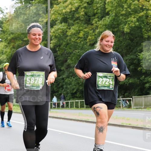 13.09.2026 - 21. swb-Marathon Bremen TobiasT http://msf.ph/oto/10290001 13.09.2026 12:29:52 Laufen 1416, 5878, 8976, 21, 26, 2724, 21, 126 meine-sportfotos.de