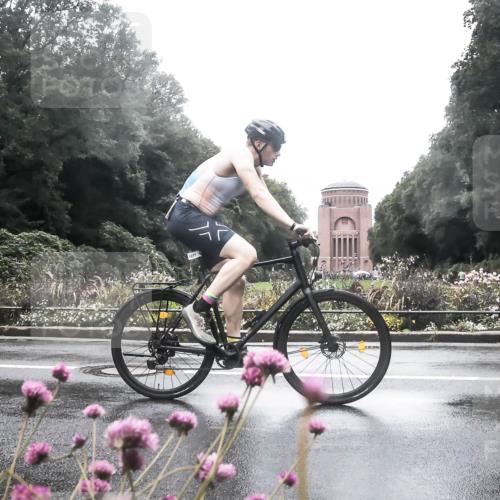 13.09.2026 - Stadtparktriathlon H.Heesch http://msf.ph/oto/10290012 13.09.2026 12:59:23 Radfahren 1094, 1277, 1339, 1379, 1406 meine-sportfotos.de