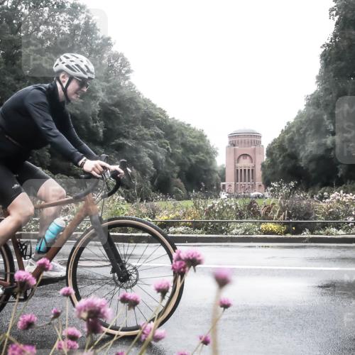 13.09.2026 - Stadtparktriathlon H.Heesch http://msf.ph/oto/10290018 13.09.2026 12:59:24 Radfahren 1094, 1277, 1339, 1379, 1406 meine-sportfotos.de