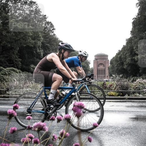 13.09.2026 - Stadtparktriathlon H.Heesch http://msf.ph/oto/10290032 13.09.2026 11:50:37 Radfahren 751, 878, 888, 920, 937 meine-sportfotos.de