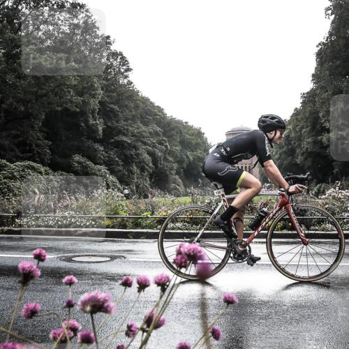 13.09.2026 - Stadtparktriathlon H.Heesch http://msf.ph/oto/10290047 13.09.2026 11:50:43 Radfahren 726, 805, 821, 822, 878 meine-sportfotos.de
