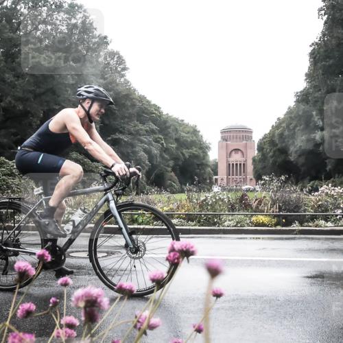 13.09.2026 - Stadtparktriathlon H.Heesch http://msf.ph/oto/10290058 13.09.2026 12:59:47 Radfahren 1107, 1168, 1302, 1303, 1414, 1428 meine-sportfotos.de