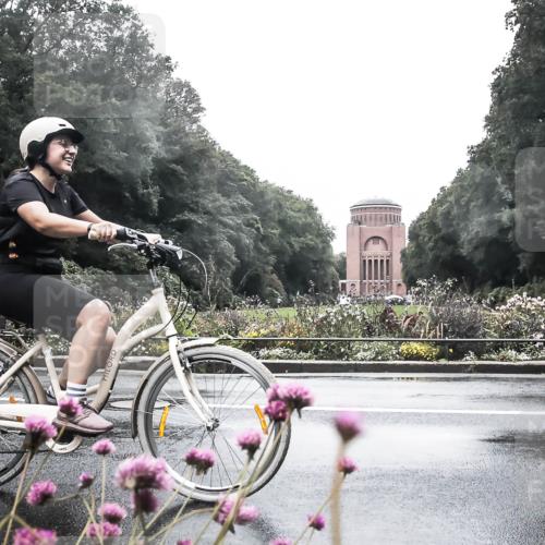 13.09.2026 - Stadtparktriathlon H.Heesch http://msf.ph/oto/10290093 13.09.2026 13:00:01 Radfahren 1082, 1221, 1233, 1239 meine-sportfotos.de