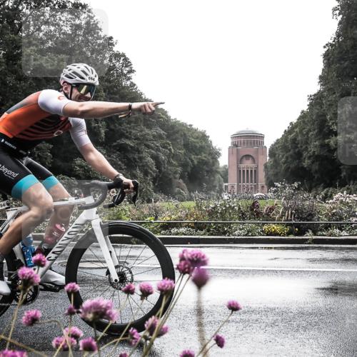13.09.2026 - Stadtparktriathlon H.Heesch http://msf.ph/oto/10290102 13.09.2026 11:51:21 Radfahren 823, 894, 1800 meine-sportfotos.de