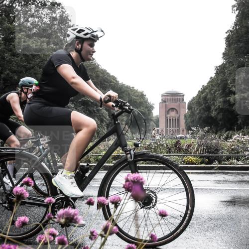 13.09.2026 - Stadtparktriathlon H.Heesch http://msf.ph/oto/10290107 13.09.2026 11:51:23 Radfahren 722, 812, 823, 853, 886, 894, 1800 meine-sportfotos.de